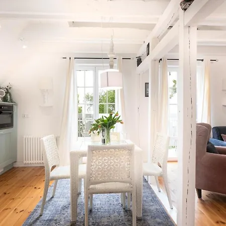 Apartment Dom Przy Plazy - *